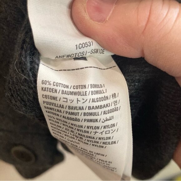 ABERCROMBIE & FITCH Sz XXL  Grandpa Core Dark Academia Emblem Pockets Cardigan - Picture 12 of 14